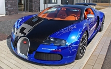  Bugatti Veyron     